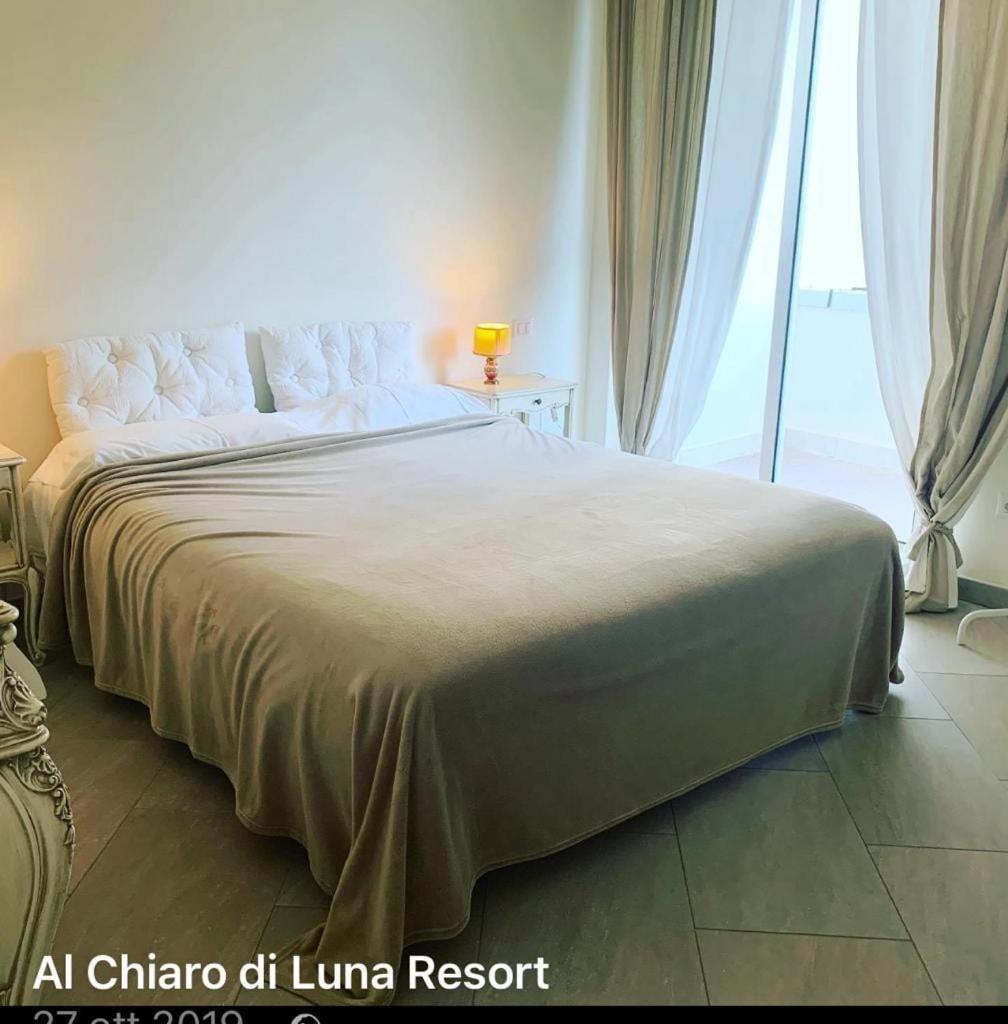Al Chiaro Di Luna Resort Borgo Pantano Esterno foto